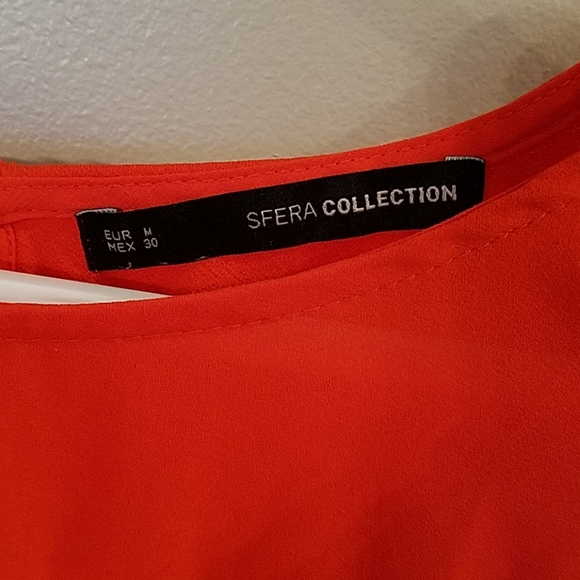 Sfera Collection Top - Picture 2 of 3